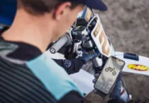 Le moto Husqvarna si controllano con Connectivity Unit e una app dedicata Husqvarna Motorcycles, con Connectivity Unit e app dedicata performance sotto controllo