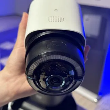 Eufy Cam S330 taglia i fili con 4G e pannello solare a MWC24