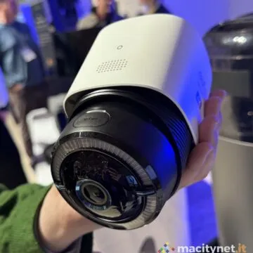 Eufy Cam S330 taglia i fili con 4G e pannello solare a MWC24