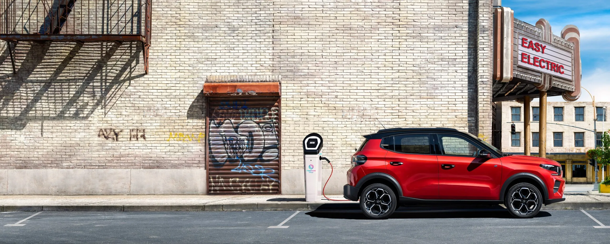 Esordisce in Italia la e-C3, la mobilità elettrica low cost Esordisce in Italia la e-C3, la mobilità elettrica low cost