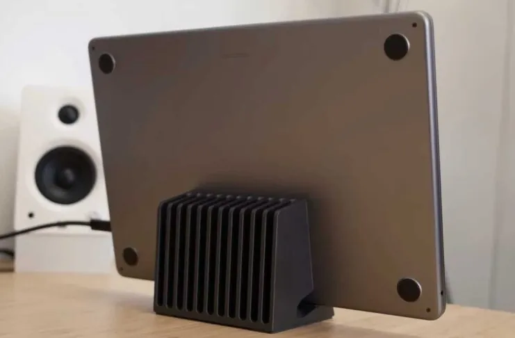 Un ingombrante dissipatore migliora notevolmente le performance di MacBook Air