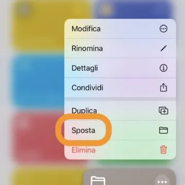 Come associare più di una funzione al tasto Azione di iPhone 15
