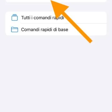 Come associare più di una funzione al tasto Azione di iPhone 15