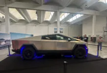 Cybertruck, Elon Musk valuta modello per Europa e altri mercati Tesla cybertruck milano daniele 9