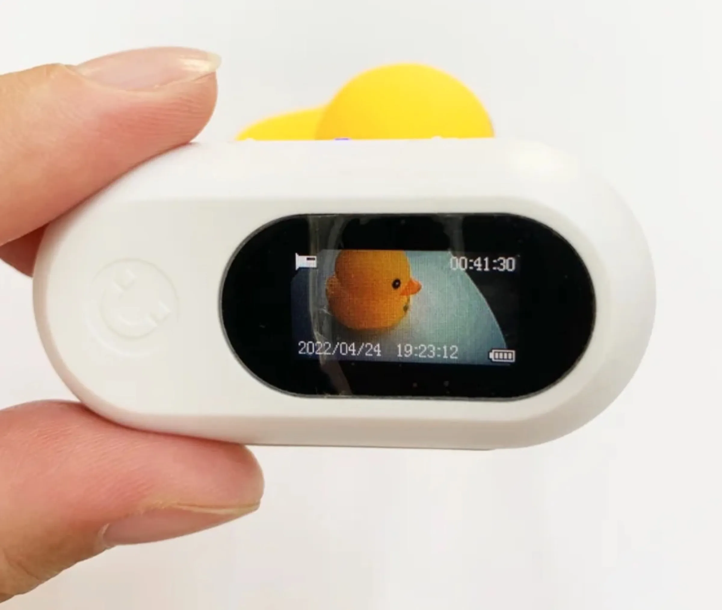 Action cam Full HD con aggancio magnetico a soli 20 €