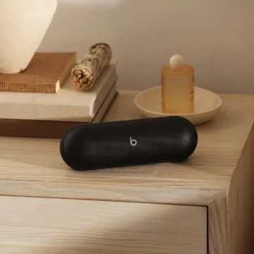 Beats Pill torna più potente, più leggero e più portatile