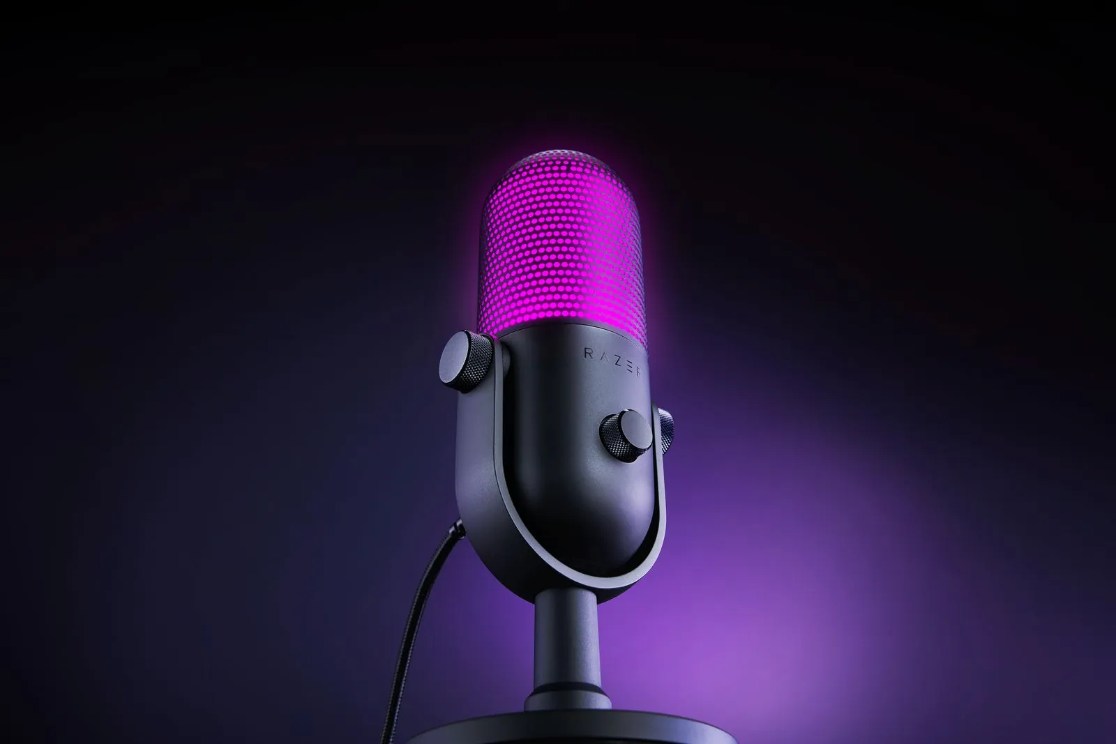 Recensione Razer Seiren V3 Chroma, straordinario microfono da streaming per chi gioca e non solo Recensione Razer Seiren V3 Chroma, straordinario microfono da streaming per chi gioca e non solo