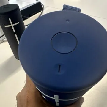 Ultimate ears megaboom ver4 logitech 3