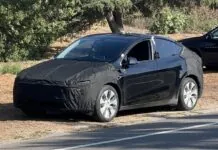 Avvistata Tesla Model Y Juniper aggiornata e camuffata Avvistata Tesla Model Y aggiornata e camuffata