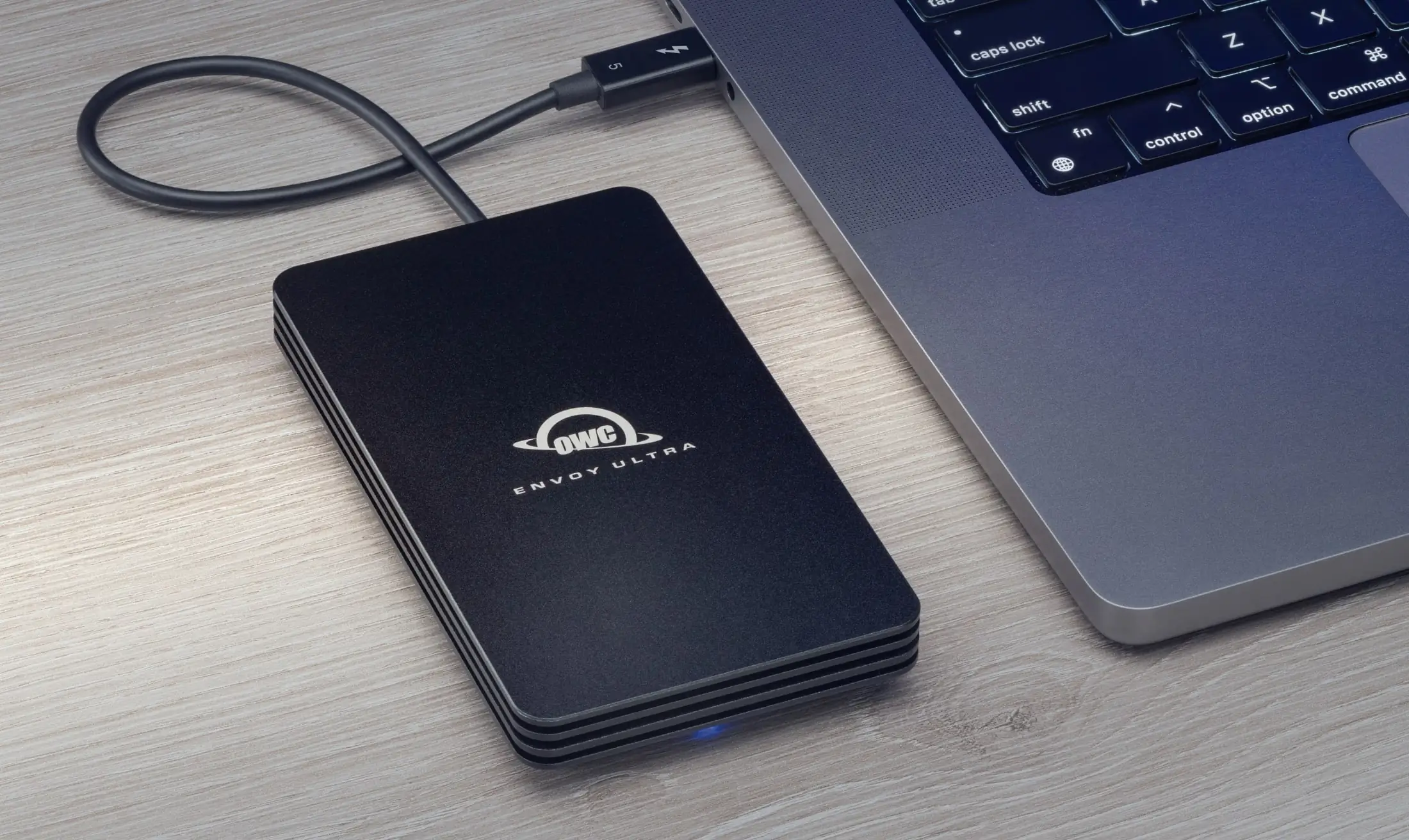 OWC Envoy Ultra è un SSD esterno Thunderbolt 5 OWC Envoy Ultra è un SSD esterno Thunderbolt 5
