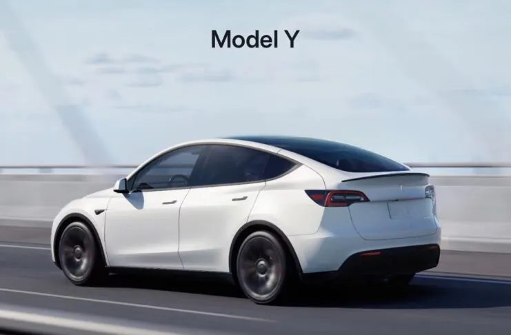Tesla Model Y, l’elettrica più venduta sarà rinnovata nel 2025