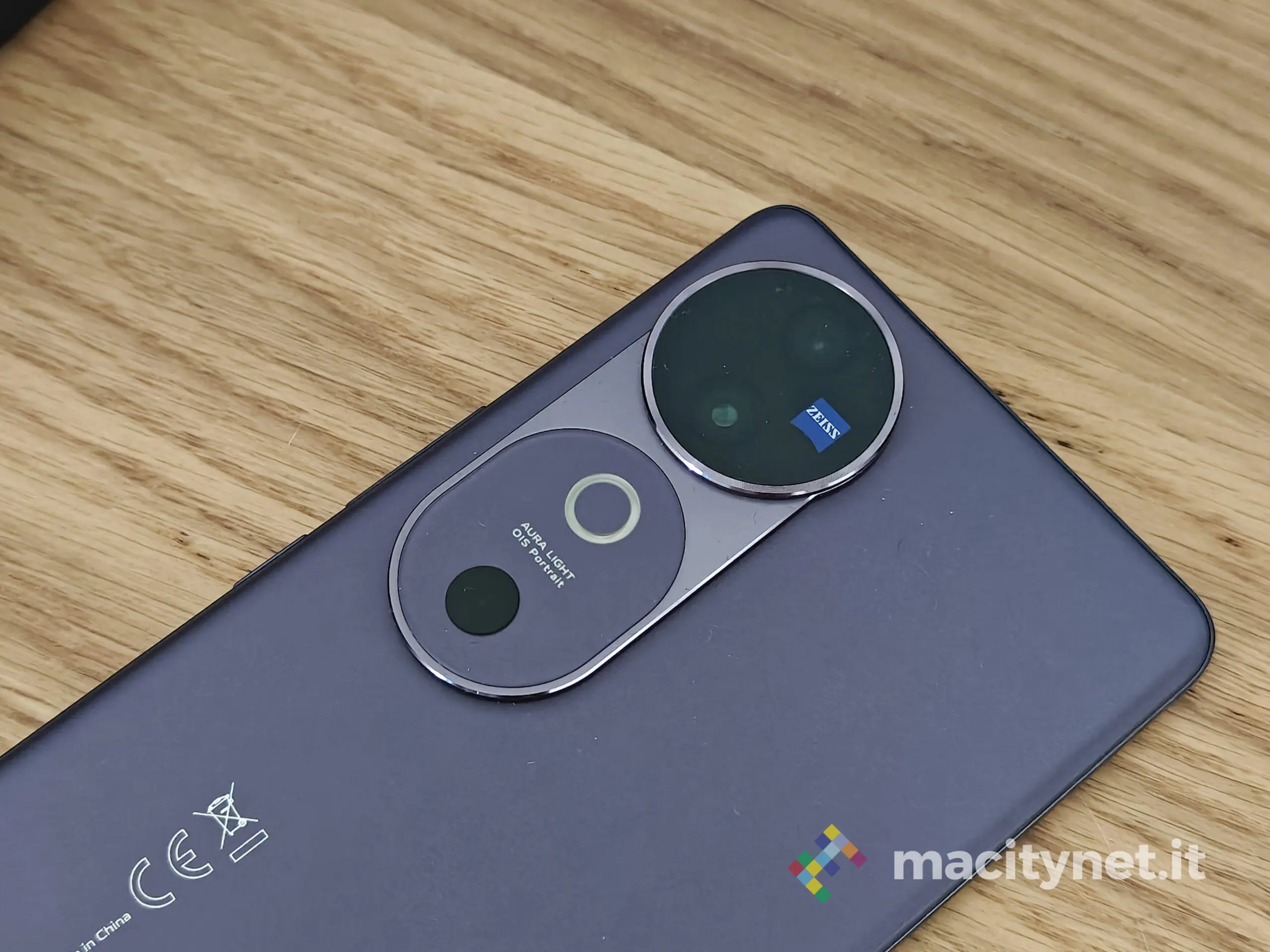 Vivo V40 5G - macitynet.it Vivo V40 5G - macitynet.it