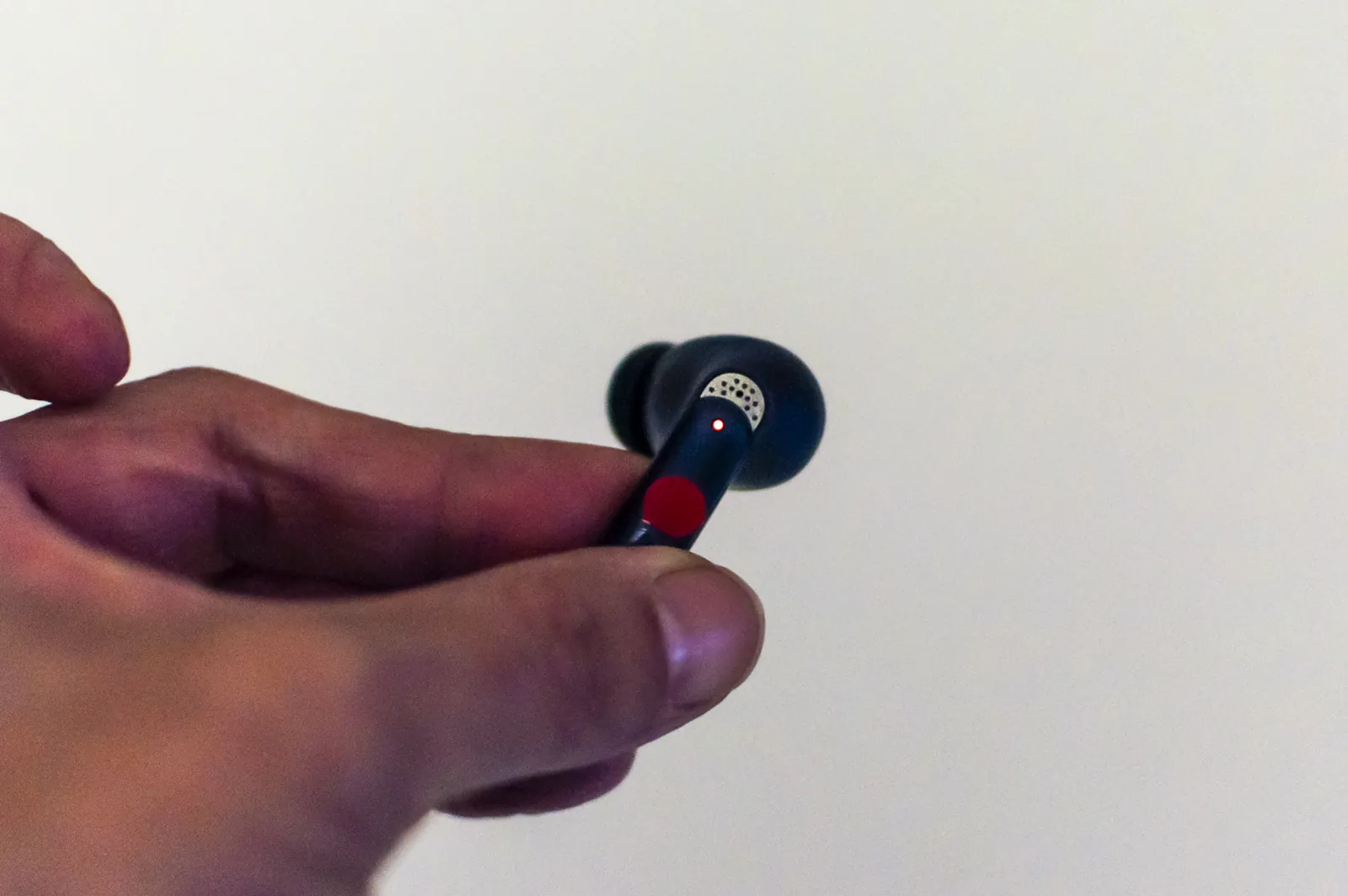 Recensione Creative Aurvana Ace Mimi, musica come non l’avete mai sentita (ma davvero) - macitynet.it Recensione Creative Aurvana Ace Mimi, musica come non l’avete mai sentita (ma davvero) - macitynet.it