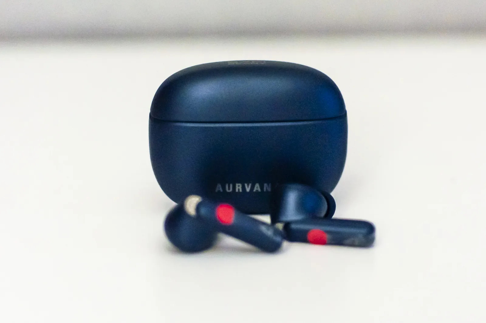 Recensione Creative Aurvana Ace Mimi, musica come non l’avete mai sentita (ma davvero) - macitynet.it Recensione Creative Aurvana Ace Mimi, musica come non l’avete mai sentita (ma davvero) - macitynet.it