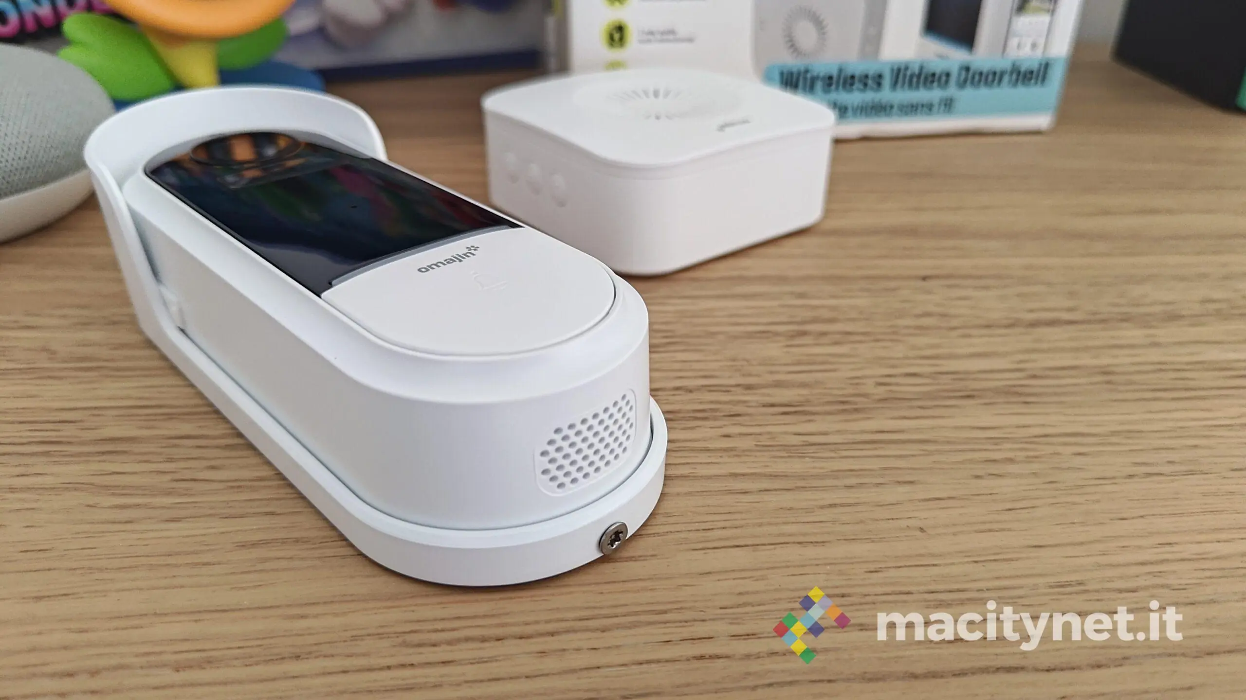 In prova il videocitofono Omajin - macitynet.it In prova il videocitofono Omajin - macitynet.it