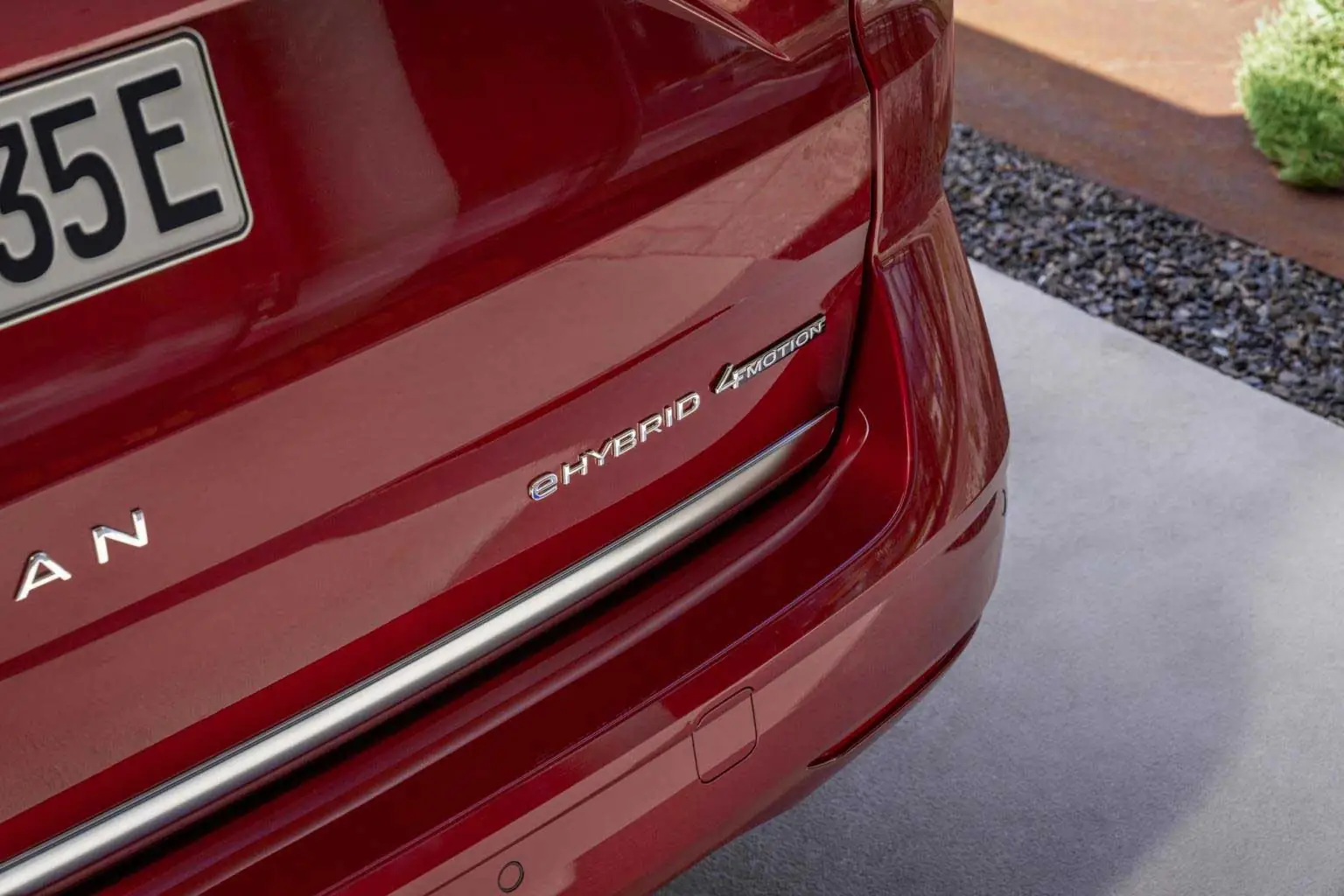 Volkswagen, Multivan e California con trazione integrale ibrida plug-in - macitynet.it Volkswagen, Multivan e California con trazione integrale ibrida plug-in - macitynet.it