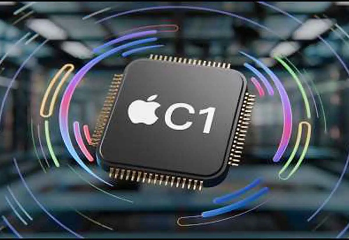 Immagine da video YouTube di Andru Edwards Immagine da video YouTube di Andru Edwards