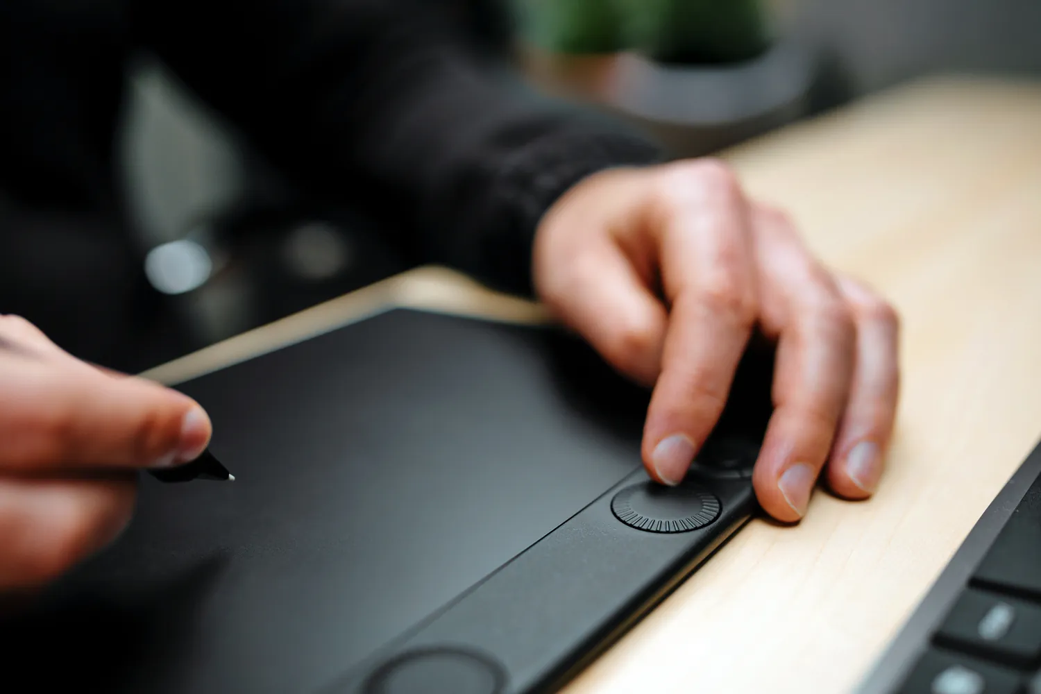 Wacom riprogetta Intuos Pro, ammiraglia delle tavolette con penna - macitynet.it