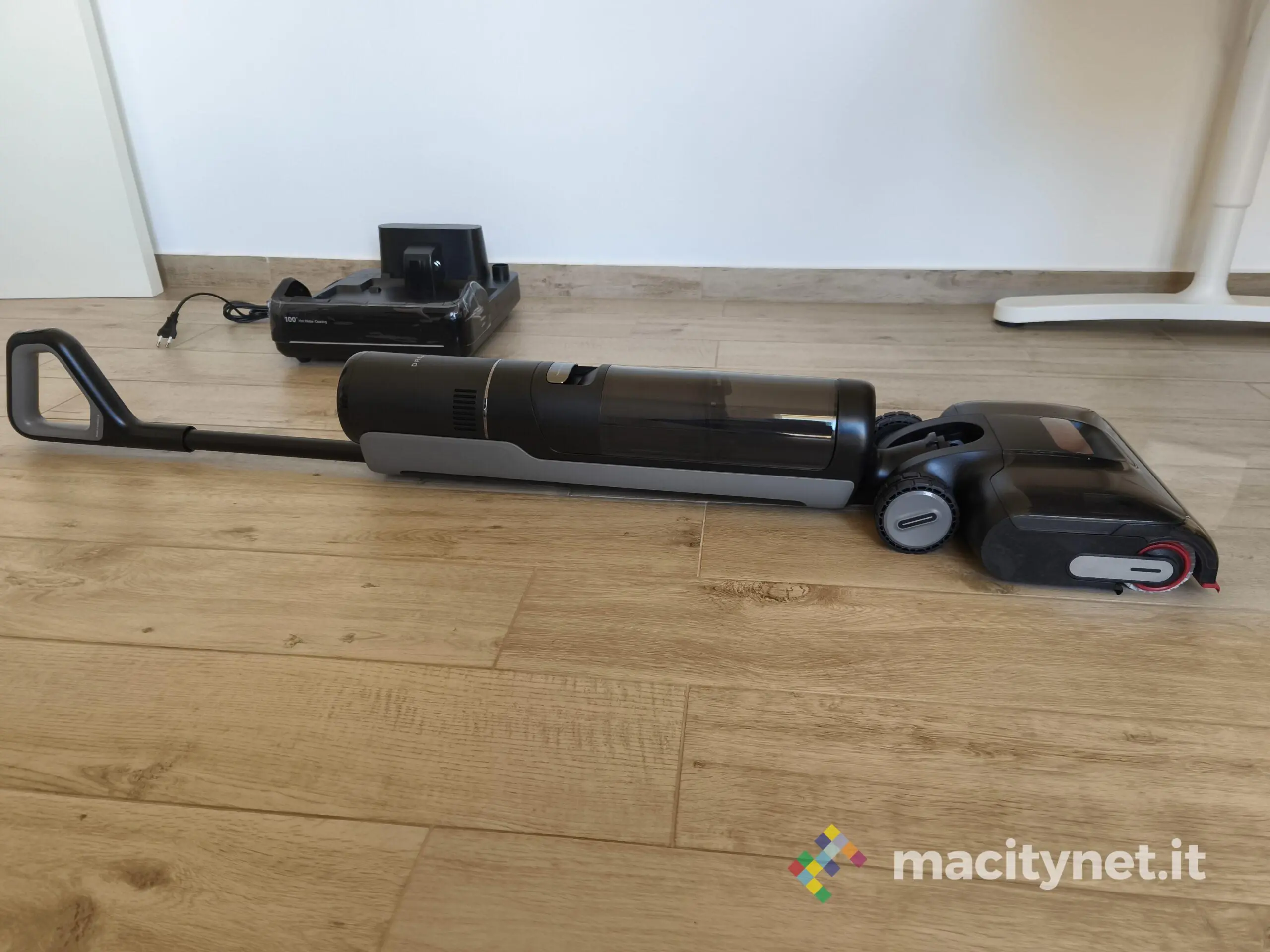 Dreame H15 Pro, in prova la lavapavimenti con raschietto automatico - macitynet.it