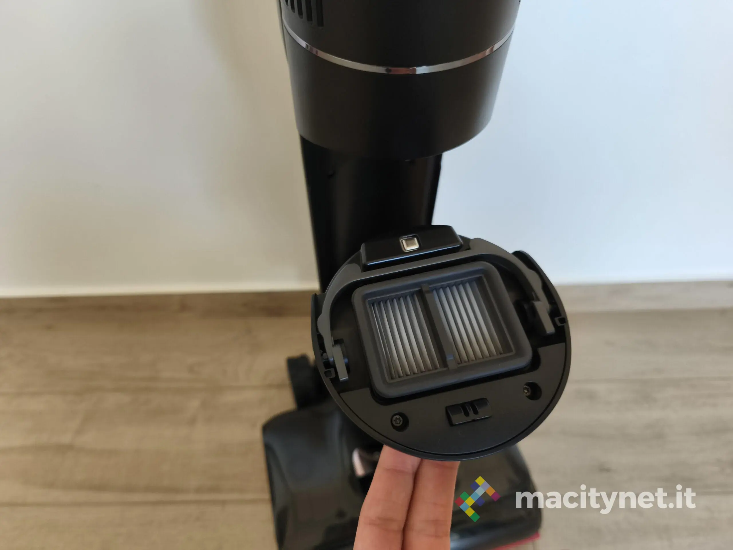 Dreame H15 Pro, in prova la lavasciuga con raschietto automatico - macitynet.it