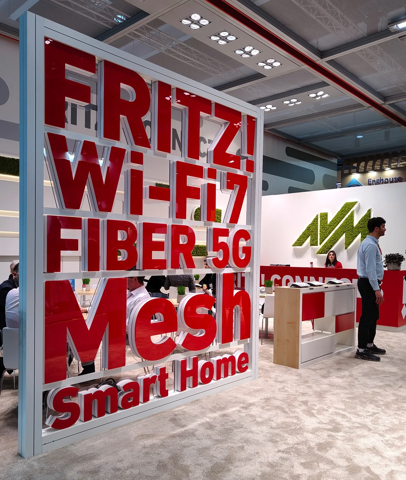 MWC 2025, le soluzioni AVM per fibra ottica 10G, 5G e Wi-Fi Mesh - macitynet.it