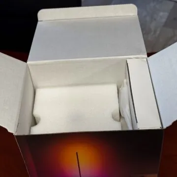 Recensione Govee Floor Lamp 2, un mare di luce e di colori anche con Matter - macitynet.it