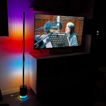 Recensione Govee Floor Lamp 2, un mare di luce e di colori anche con Matter - macitynet.it