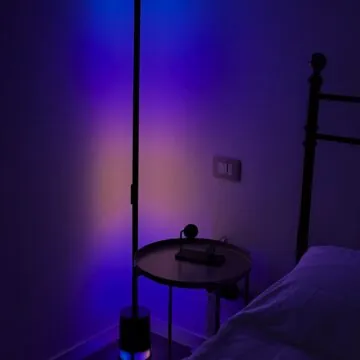 Recensione Govee Floor Lamp 2, un mare di luce e di colori anche con Matter - macitynet.it
