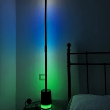 Recensione Govee Floor Lamp 2, un mare di luce e di colori anche con Matter - macitynet.it