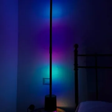 Recensione Govee Floor Lamp 2, un mare di luce e di colori anche con Matter - macitynet.it
