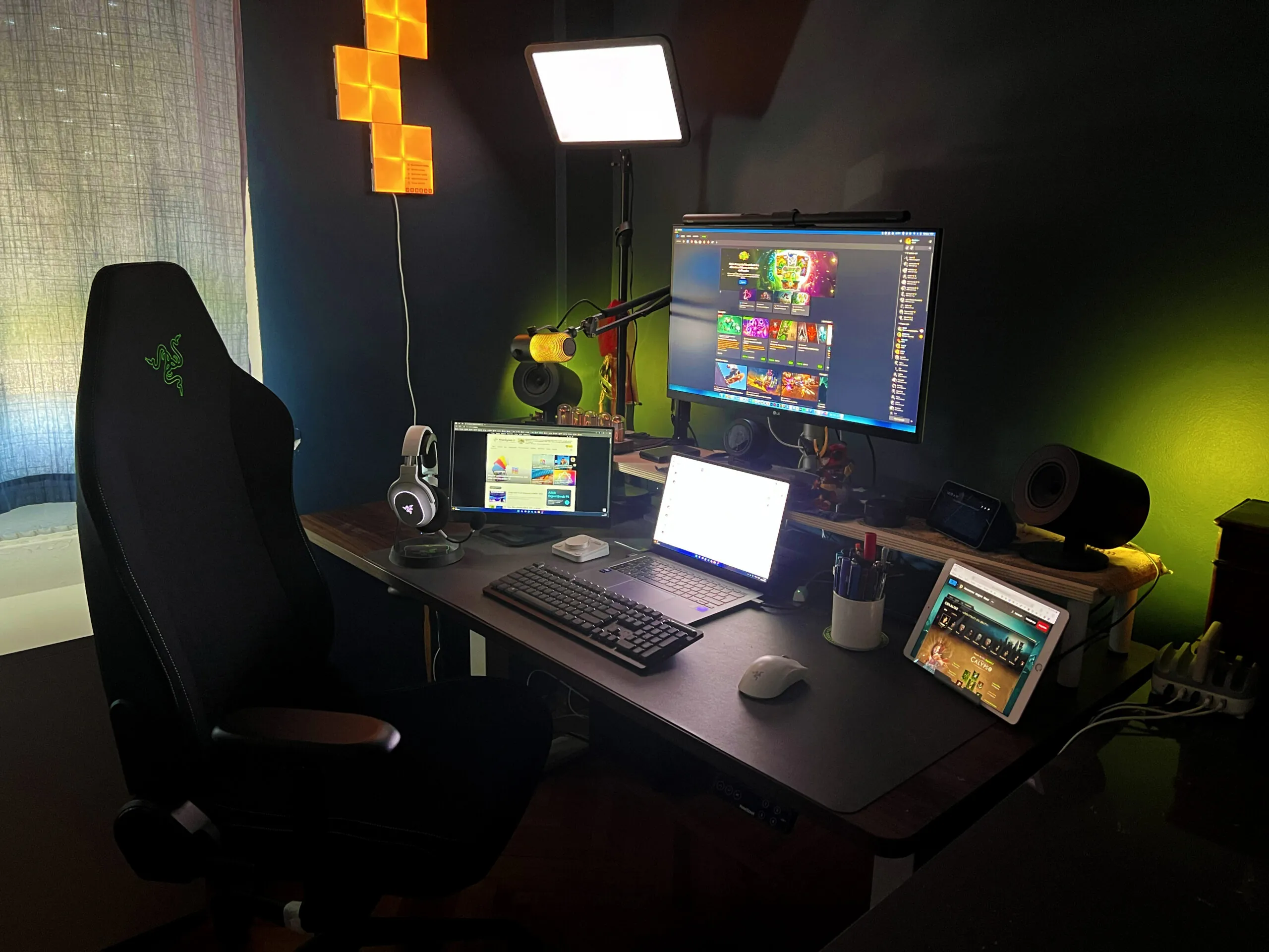 Recensione Razer Barracuda X Chroma - macitynet.it Recensione Razer Barracuda X Chroma - macitynet.it