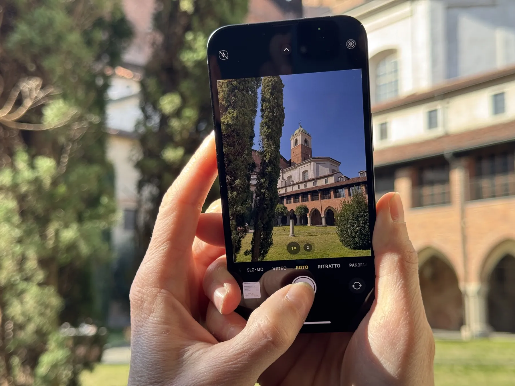 iPhone 16e, comprarlo o no è una questione di intelligenza - macitynet.it iPhone 16e, comprarlo o no è una questione di intelligenza - macitynet.it