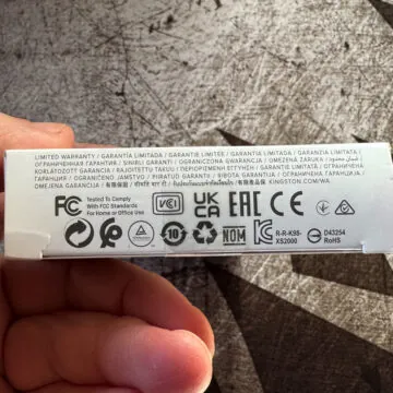 Recensione SSD Kingston XS1000 1TB, piccolissimo e veloce da dimenticare in tasca - macitynet.it