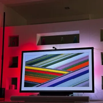 Recensione Govee Floor Lamp 2, un mare di luce e di colori anche con Matter - macitynet.it