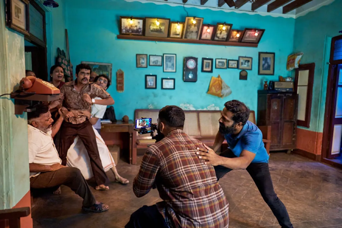 Il cinema è per tutti, la rivoluzione democratica di Apple tra ProRes, iPhone e MacBook Pro - macitynet.it