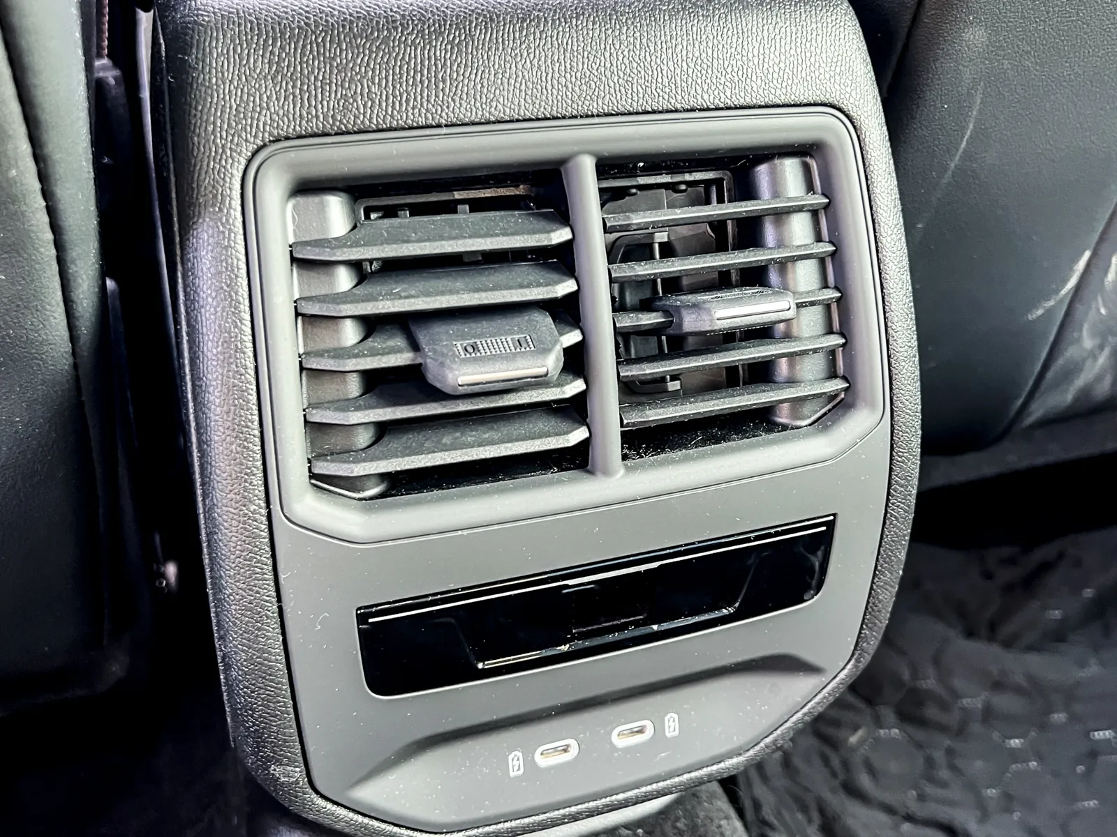 Recensione auto Nuova Cupra Formentor, uno squalo ibrido ad altissima tecnologia - macitynet.it Recensione auto Nuova Cupra Formentor, uno squalo ibrido ad altissima tecnologia - macitynet.it