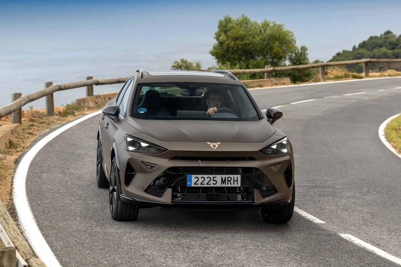 Recensione auto Nuova Cupra Formentor, uno squalo ibrido ad altissima tecnologia - macitynet.it Recensione auto Nuova Cupra Formentor, uno squalo ibrido ad altissima tecnologia - macitynet.it