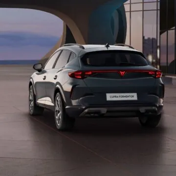 Recensione auto Nuova Cupra Formentor, uno squalo ibrido ad altissima tecnologia - macitynet.it