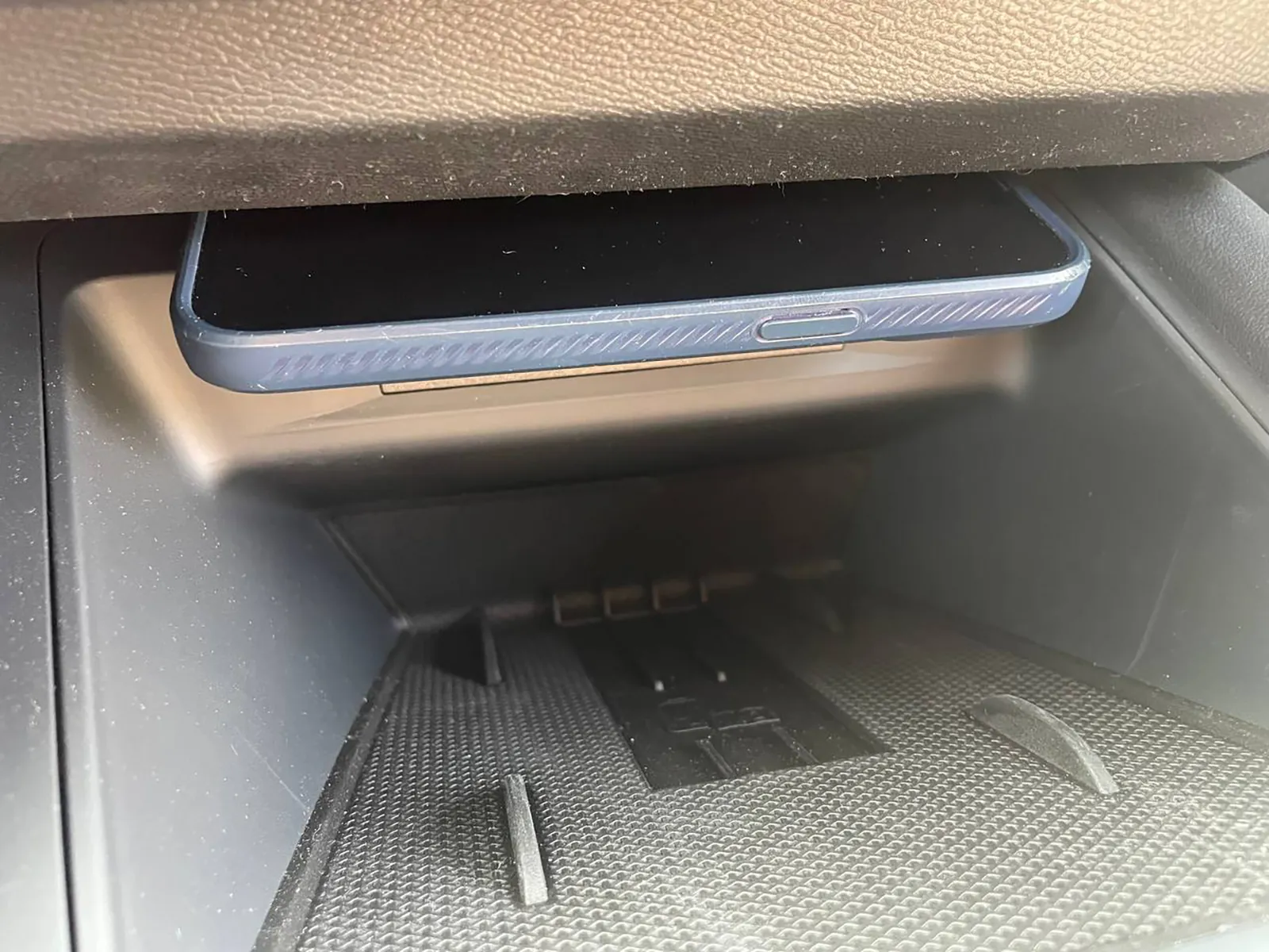 Recensione auto Nuova Cupra Formentor, uno squalo ibrido ad altissima tecnologia - macitynet.it Recensione auto Nuova Cupra Formentor, uno squalo ibrido ad altissima tecnologia - macitynet.it