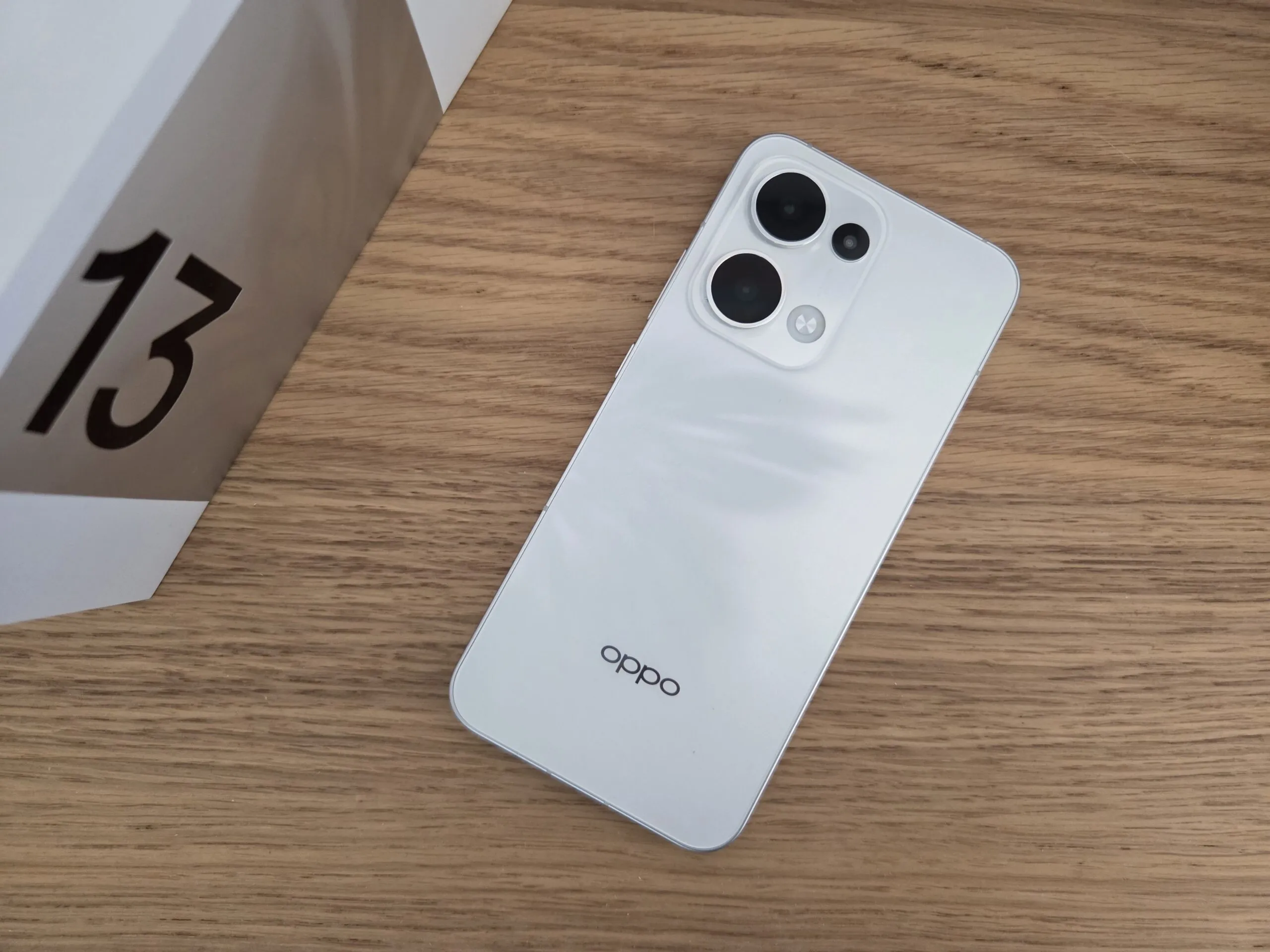 Recensione OPPO Reno 13 5G, ottime fotocamere e autonomia sorprendente - macitynet.it Recensione OPPO Reno 13 5G, ottime fotocamere e autonomia sorprendente - macitynet.it