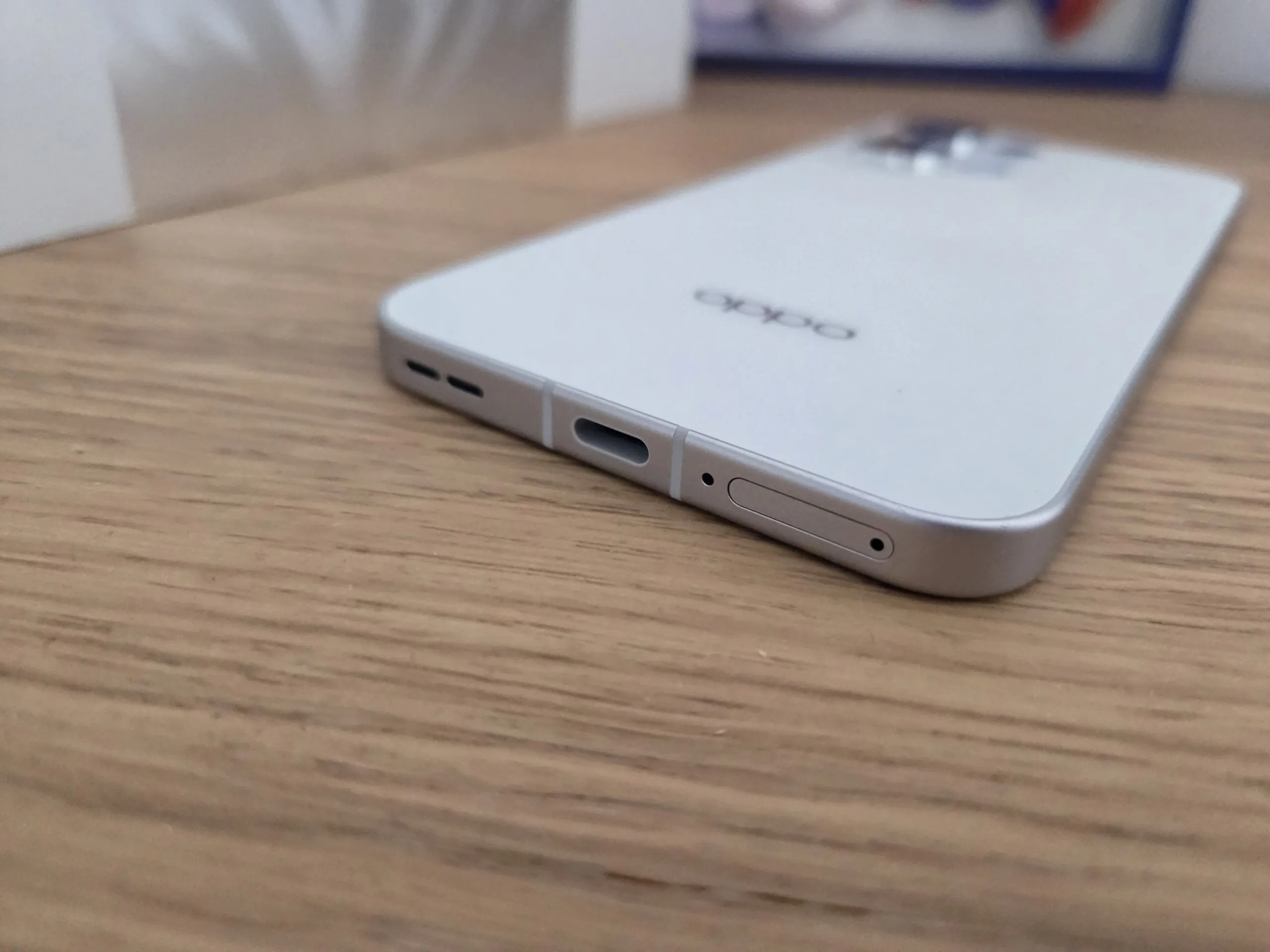 Recensione OPPO Reno 13 5G, ottime fotocamere e autonomia sorprendente - macitynet.it Recensione OPPO Reno 13 5G, ottime fotocamere e autonomia sorprendente - macitynet.it