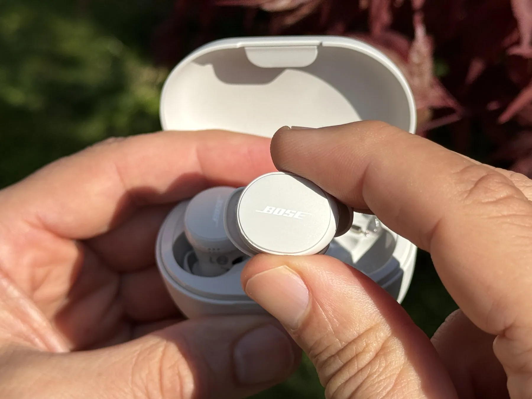 Bose QuietComfort Earbuds 2nd Gen, proviamo gli auricolari che sfidano gli AirPods 4 - macitynet.it Bose QuietComfort Earbuds 2nd Gen, proviamo gli auricolari che sfidano gli AirPods 4 - macitynet.it