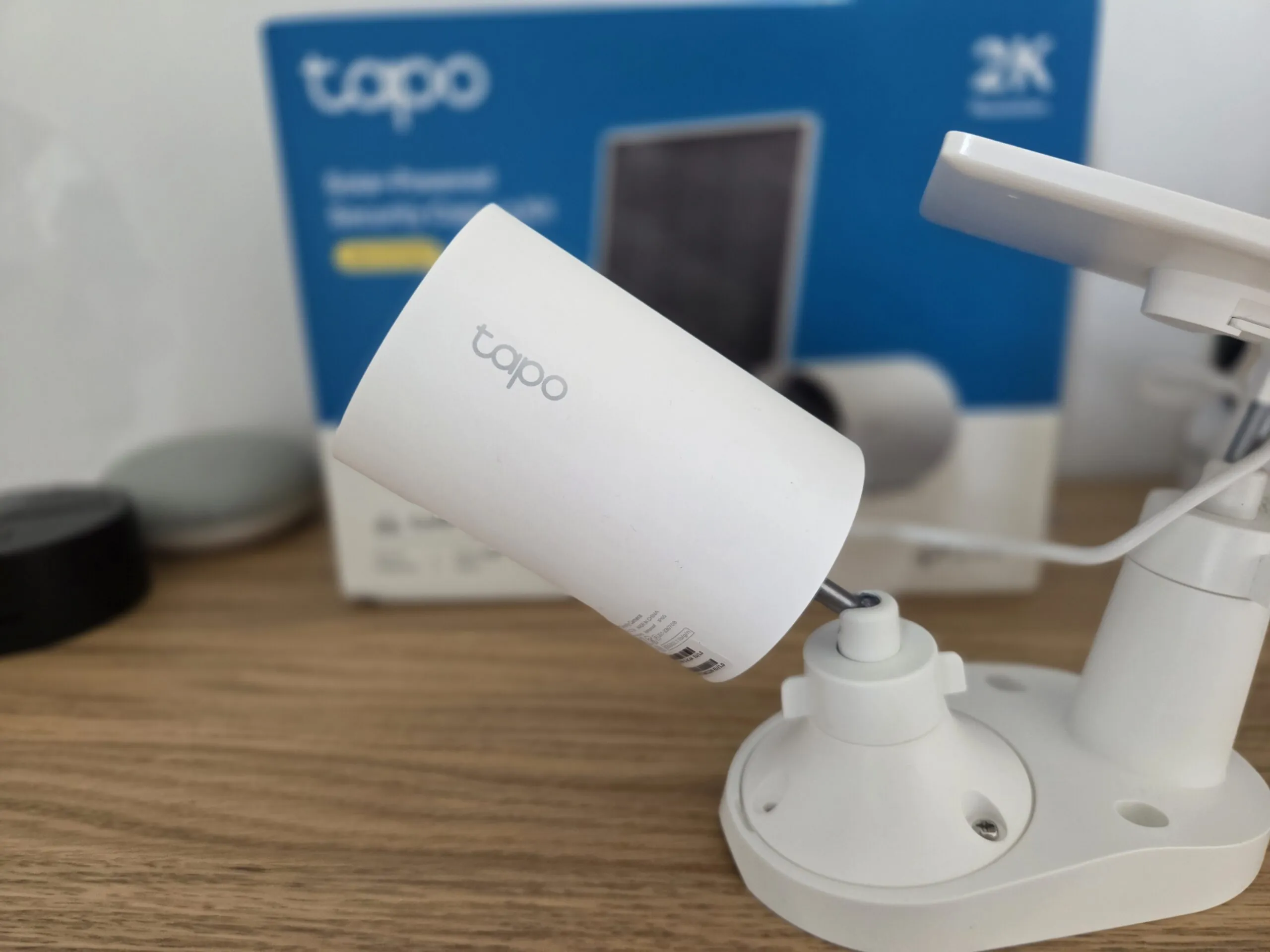 Recensione Tapo C410, la sicurezza in giardino viaggia ad energia solare - macitynet.it