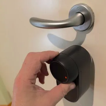 Con Switchbot Lock Ultra Vision Combo, la serratura con riconoscimento facciale, l'unboxing - macitynet.it