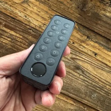 Con Switchbot Lock Ultra Vision Combo, la serratura con riconoscimento facciale, l'unboxing - macitynet.it