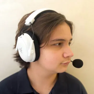 Recensione Razer BlackShark V3 Pro, potenza pura per chi fa eSport, streaming e podcast (NDA) - macitynet.it