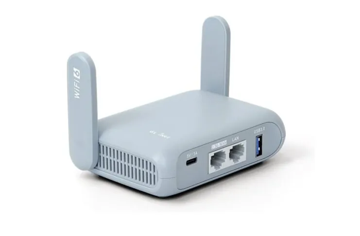 Il compagno di rete ideale per ogni viaggio, GL.iNet Beryl AX è in offerta a 79,99 € - macitynet.it