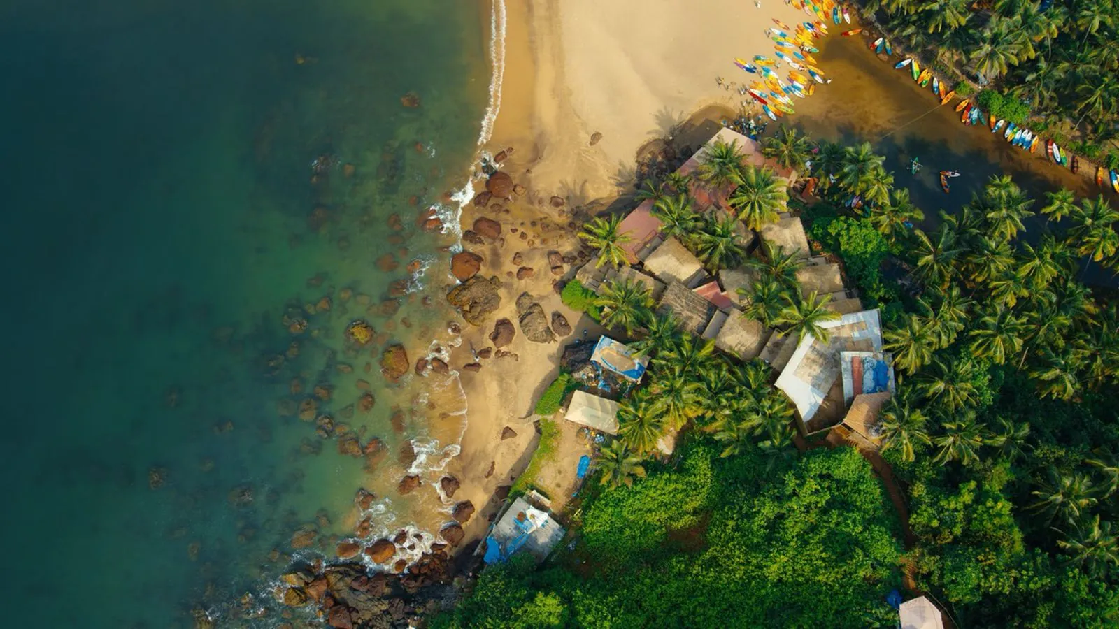 macOS 26 Tahoe, 15 nuovi salvaschermo e sfondi - macitynet.it