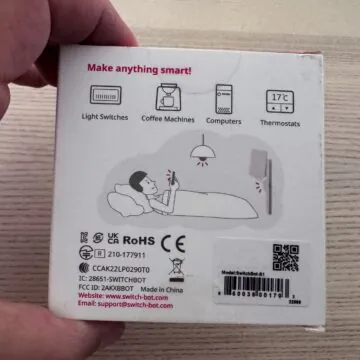 Recensione SwitchBot Bot, attiva cancelli, garage e interruttori senza l’intervento dell’elettricista - macitynet.it