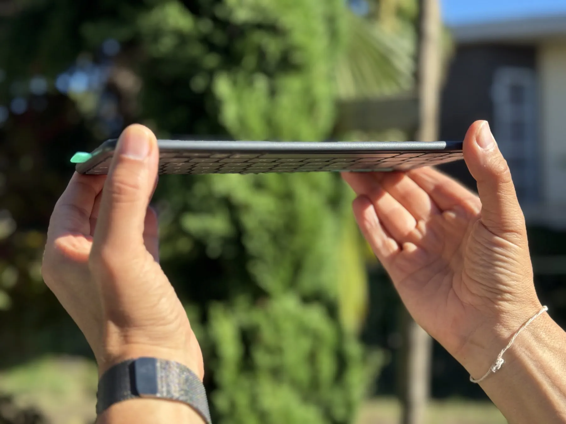 Logitech Flip Folio, potrebbe essere la vostra tastiera iPad perfetta - macitynet.it